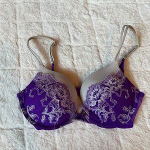 Victoria’s Secret Purple Lace Underwire Bra with Gray Accents